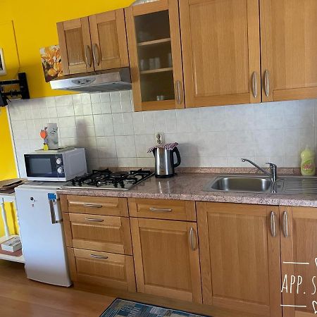 Apartments Mery Ровинь Экстерьер фото